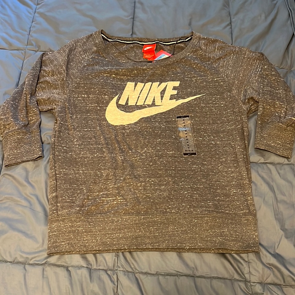 Nike Woman’s Top